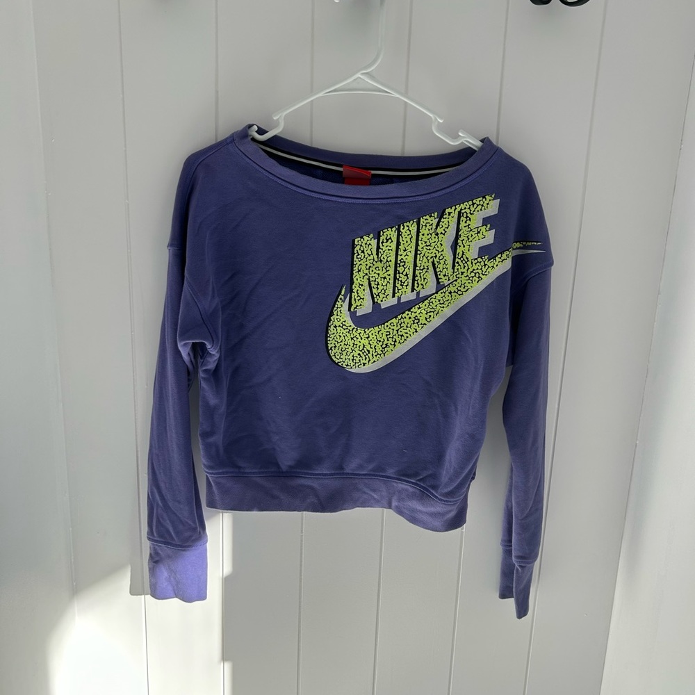 Nike long sleeve shirt